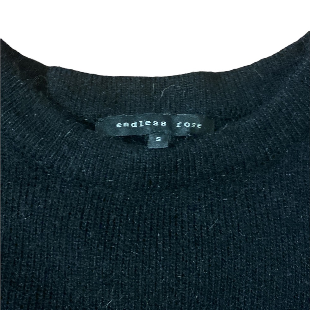Endless Rose Sweater - Picture 4 of 5